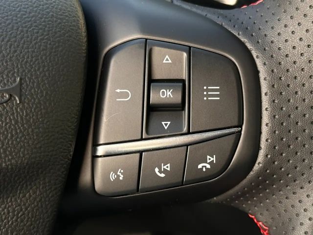 Ford Focus ST Line Wagon