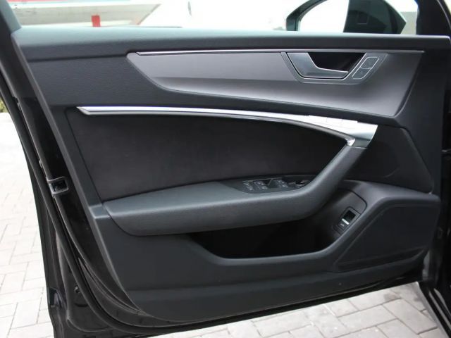 Audi A6 55 TFSI Avant Quattro S-Line