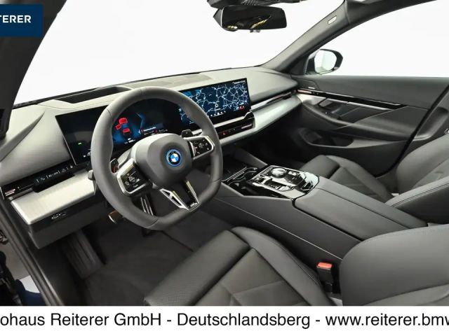 BMW 530 530e M-Sport xDrive