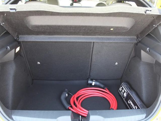 Fiat Grande Panda E La Prima