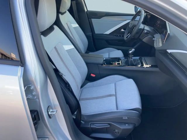 Opel Astra 1.2 Turbo Elegance Turbo