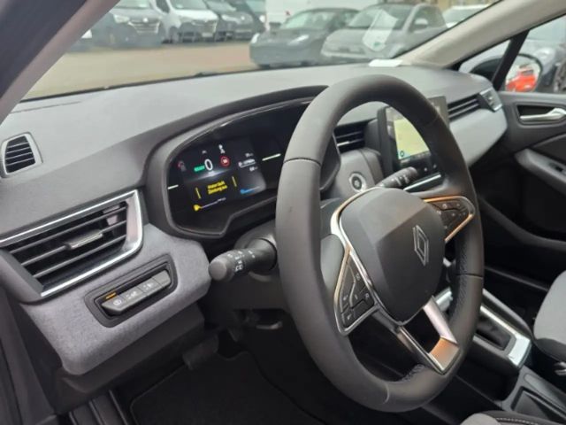 Renault Clio E-Tech Evolution Hybrid