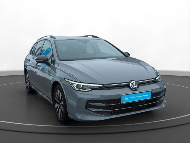 Volkswagen Golf 2.0 TDI DSG Golf VIII Variant