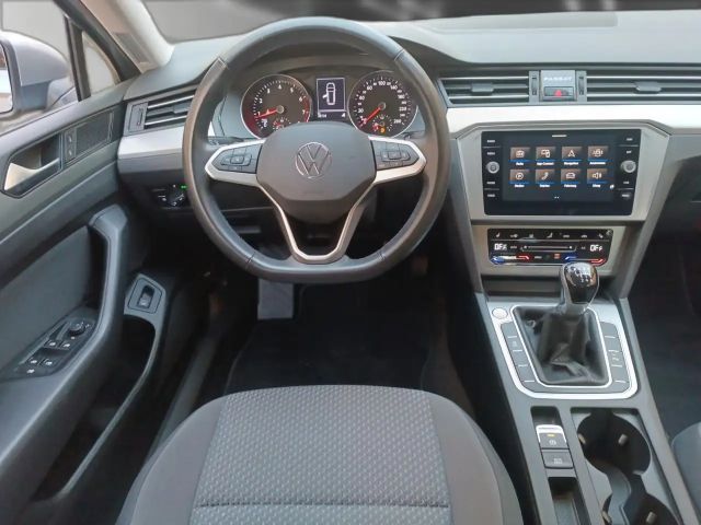 Volkswagen Passat 1.5 TSI Variant