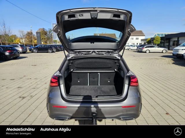 Mercedes-Benz A 220 A 220 d AMG Line