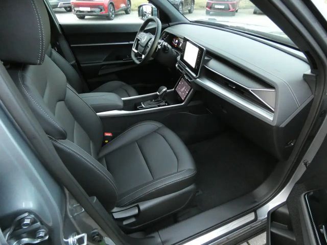 SsangYong Torres 2WD Quartz