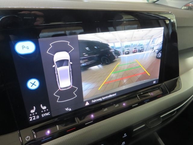 Volkswagen Golf 1.5 TSI Golf VIII Move Variant