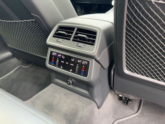 Audi S6 Avant Quattro