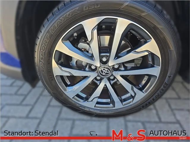 Toyota Corolla Cross Hybride Team D