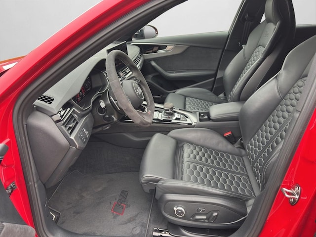 Audi RS4 Avant Quattro