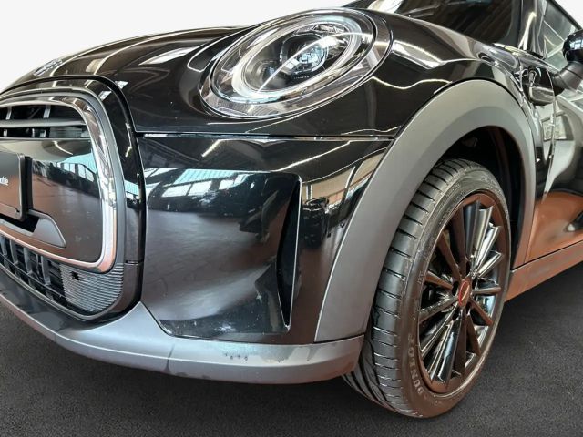 MINI Cooper Cooper Aut. Classic Trim, SHZ, PDC, LED, Navi