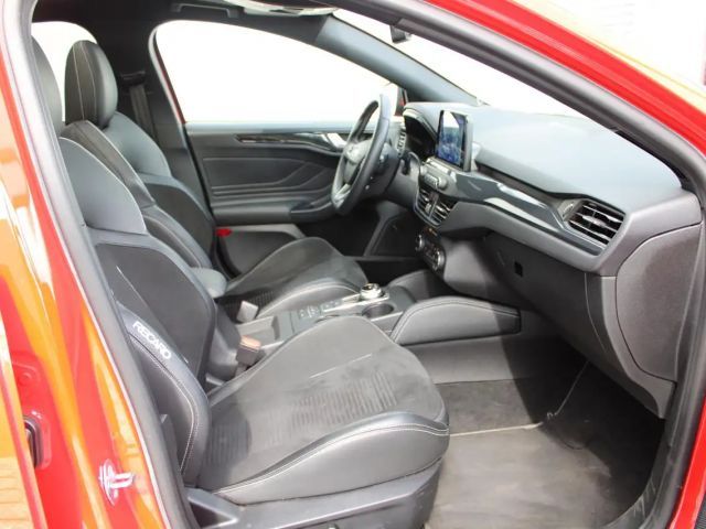 Ford Focus Limited ST Line