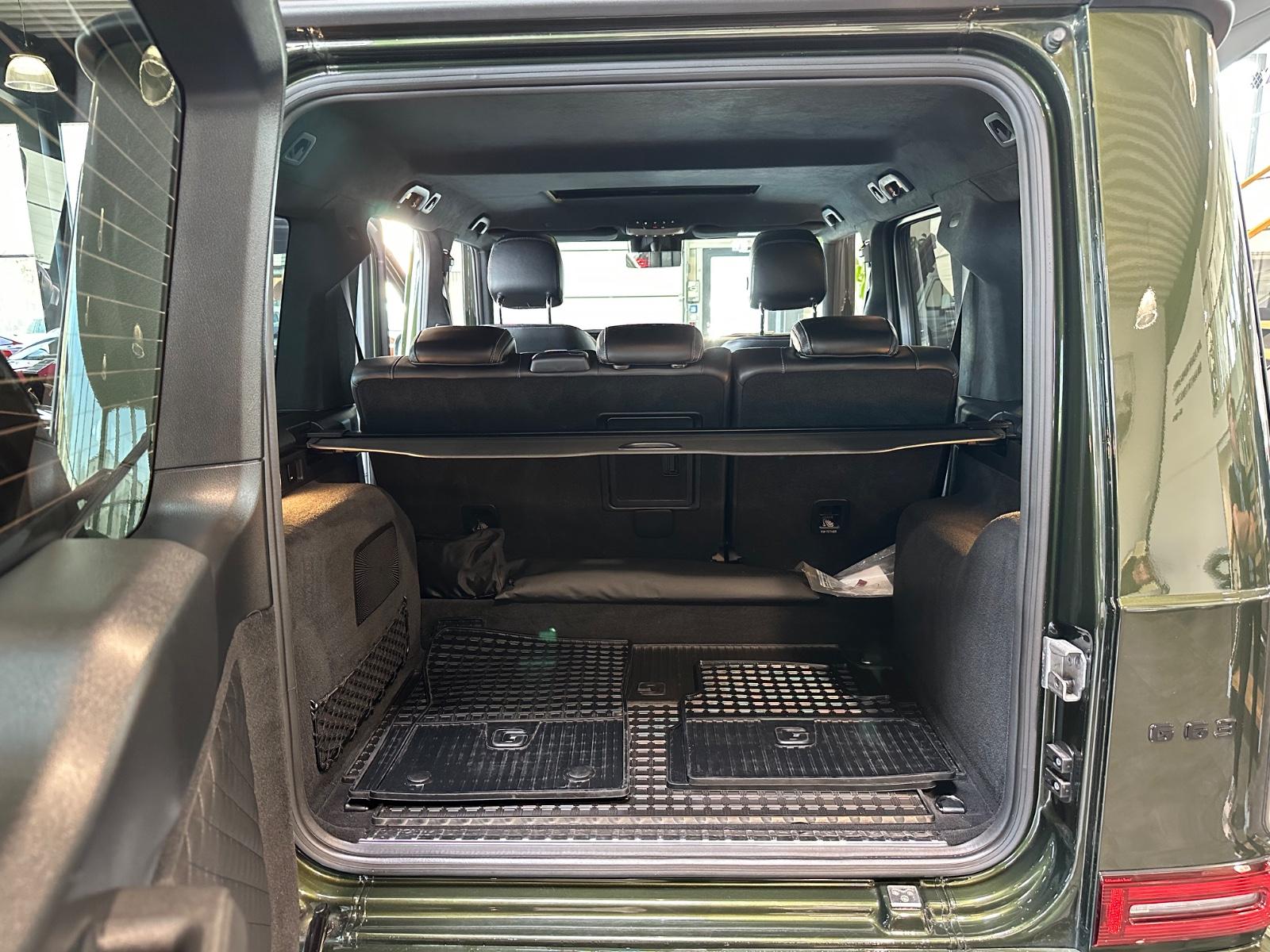 Mercedes-Benz AMG G 2.HA/BURM/NIGHT II/SUPERIOR/22LM/CARBON