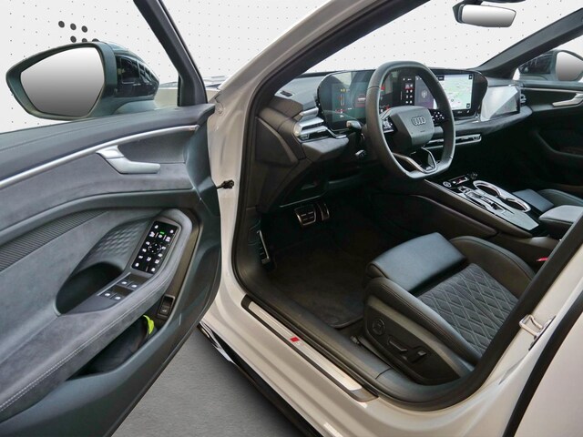 Audi A6 Avant Quattro S-Tronic