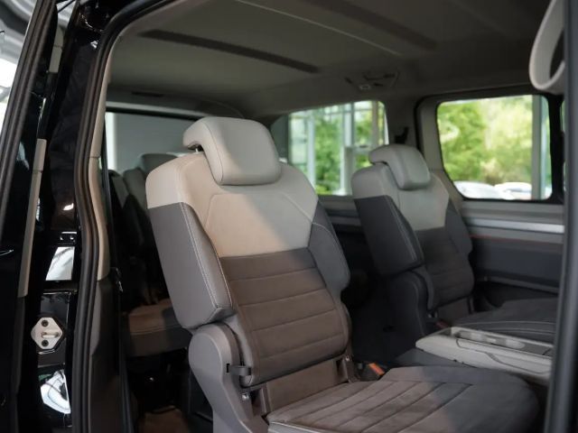 Volkswagen Multivan DSG Lang Style T7