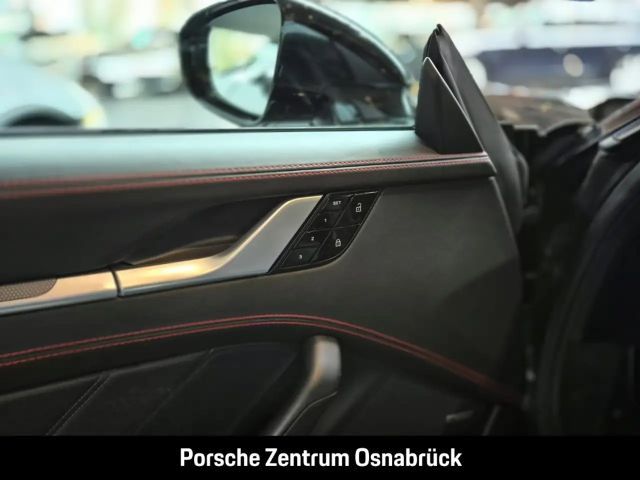 Porsche 992 Coupé Turbo