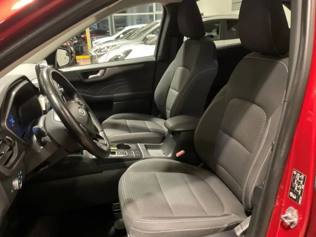 Ford Kuga AWD Titanium