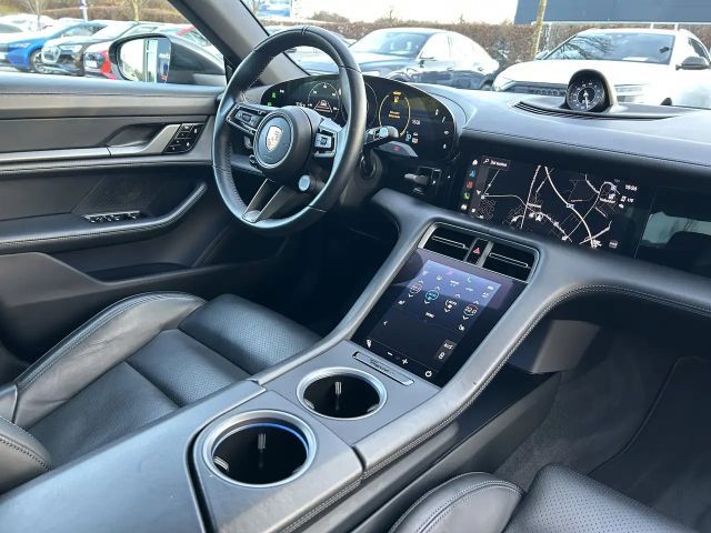 Porsche Taycan Performance Plus