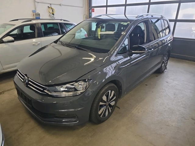 Volkswagen Touran 1.5 TSI DSG