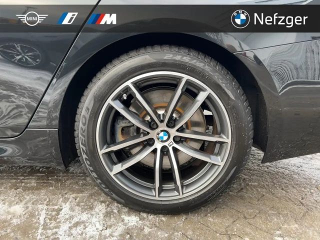 BMW 540 540d M-Sport Touring xDrive