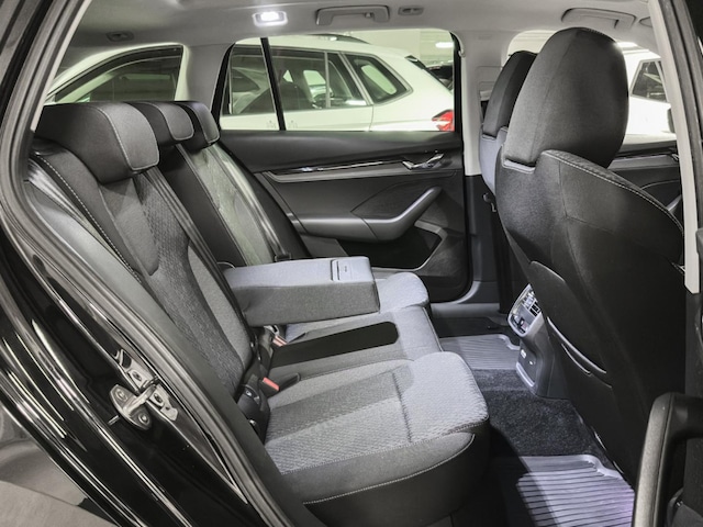 Skoda Octavia 2.0 TDI Clever Combi