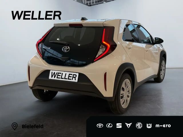 Toyota Aygo X Business Hatchback