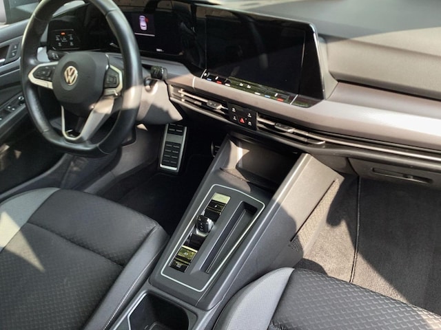 Volkswagen Golf 2.0 TDI DSG IQ.Drive