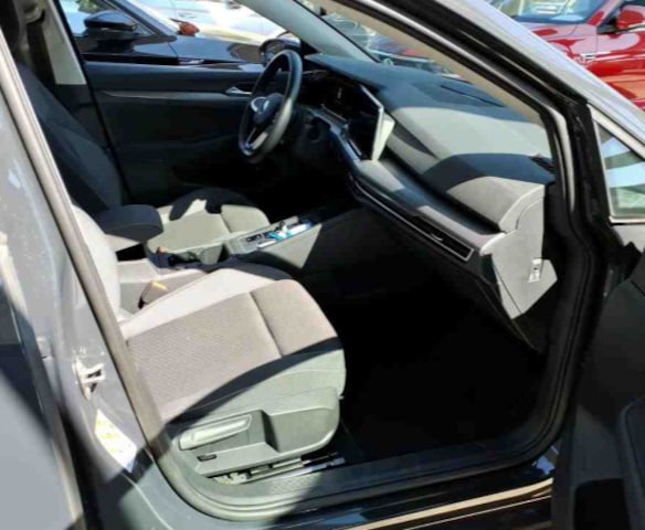 Volkswagen Golf 2.0 TDI DSG IQ.Drive