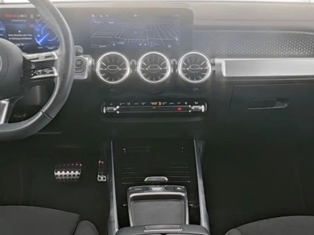 Mercedes-Benz EQB 300 4MATIC AMG Line