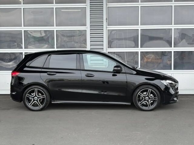 Mercedes-Benz B 200 AMG Line