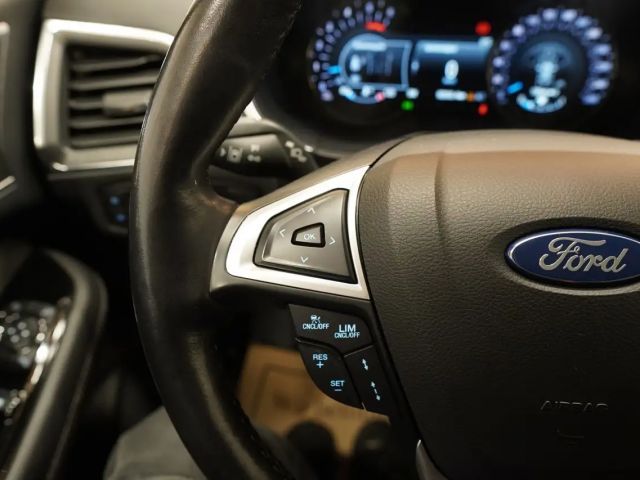 Ford Galaxy 2.0 EcoBl. "Titanium" 7SITZ*LED*DAB*R-KAM