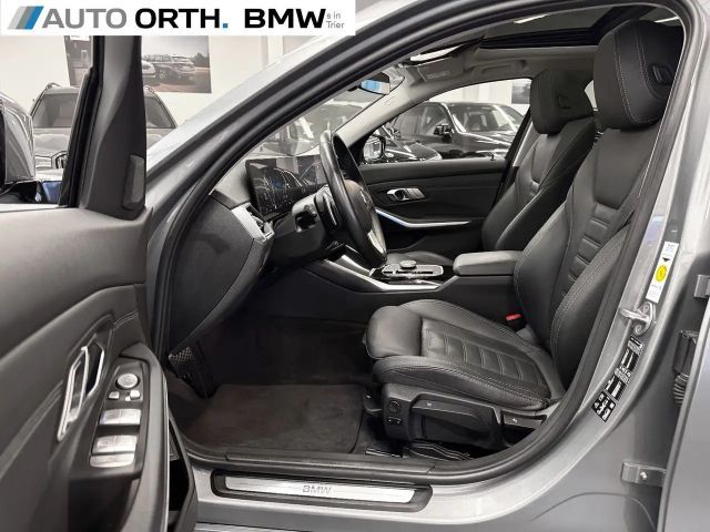 BMW 330 330d Touring xDrive