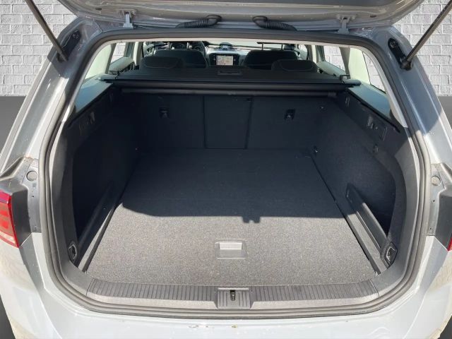 Volkswagen Passat Business DSG Variant