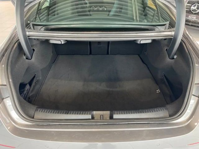 Mercedes-Benz CLA 200 AMG Line Coupé