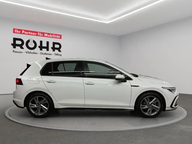 Volkswagen Golf 1.5 eTSI DSG Golf VIII R-Line