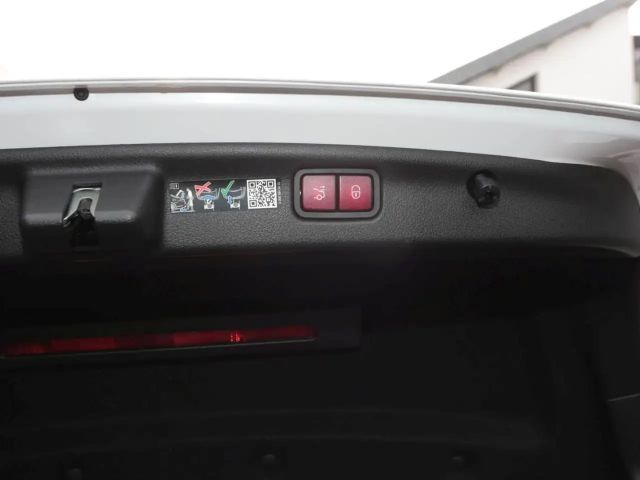 Mercedes-Benz C 63 AMG AMG Line Sedan