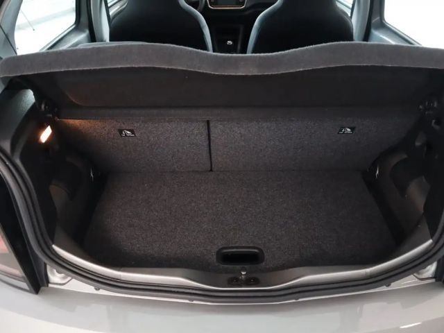 Volkswagen up! Move Move up!