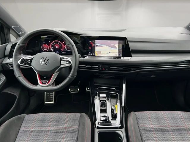 Volkswagen Golf 2.0 TSI DSG GTI