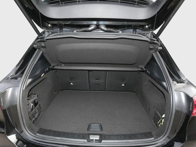 Mercedes-Benz GLA 200 AMG Line