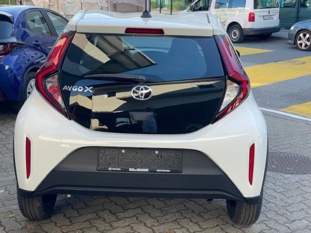 Toyota Aygo Hatchback Play VVT-i