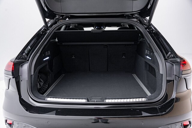 Audi A6 Avant Quattro S-Tronic