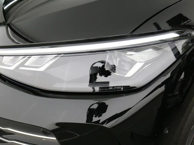 Volkswagen Passat 1.5 TSI Business DSG Variant