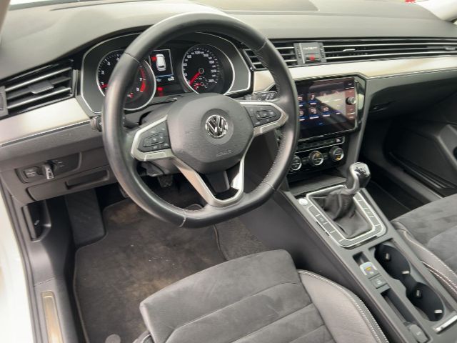 Volkswagen Passat 1.5 TSI Variant
