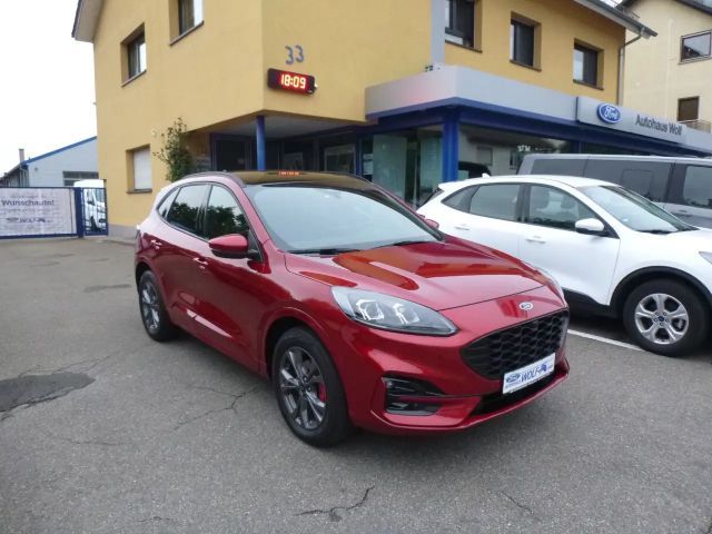Ford Kuga Plug in Hybrid ST Line X