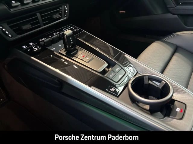 Porsche 992 Carrera Coupé