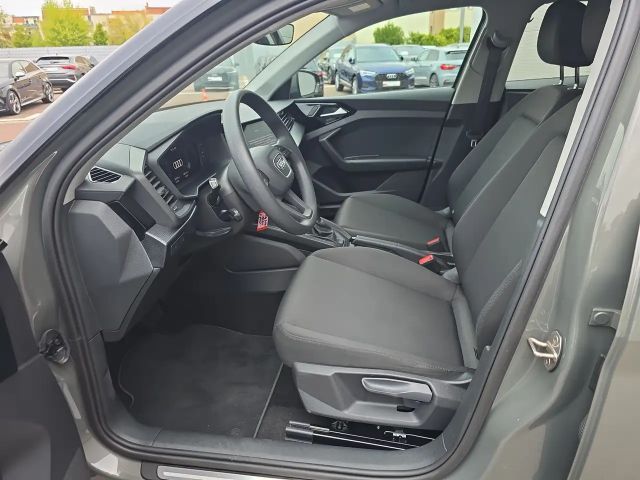 Audi A1 Citycarver 30 TFSI