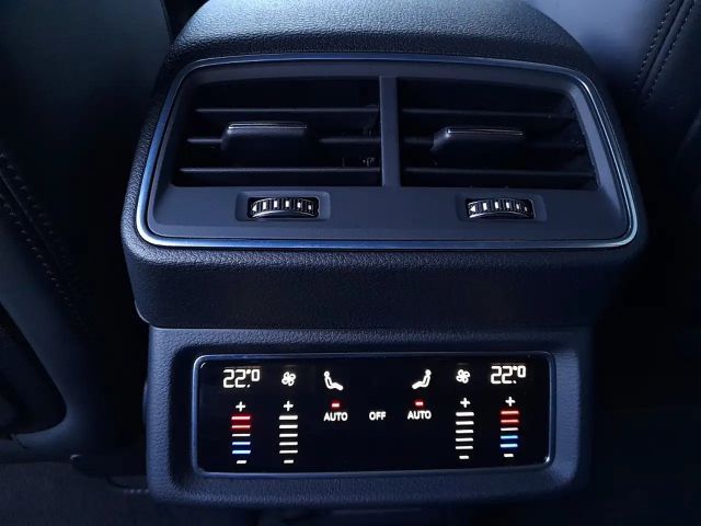 Audi e-tron Quattro S-Line