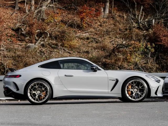 Mercedes-Benz AMG GT 4MATIC+ AMG Line Coupé