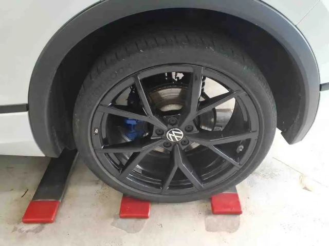 Volkswagen Tiguan 2.0 TSI DSG