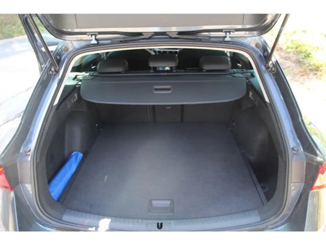 Seat Leon 1.5 TSI DSG FR-lijn Sportstourer